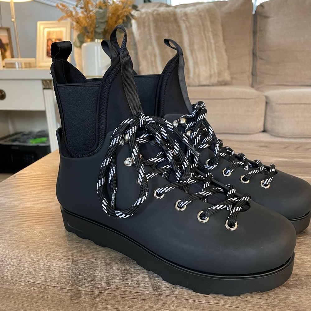 NWT- Jeffrey Campbell Women’s Barometric Boots Ankle Combat Size 6